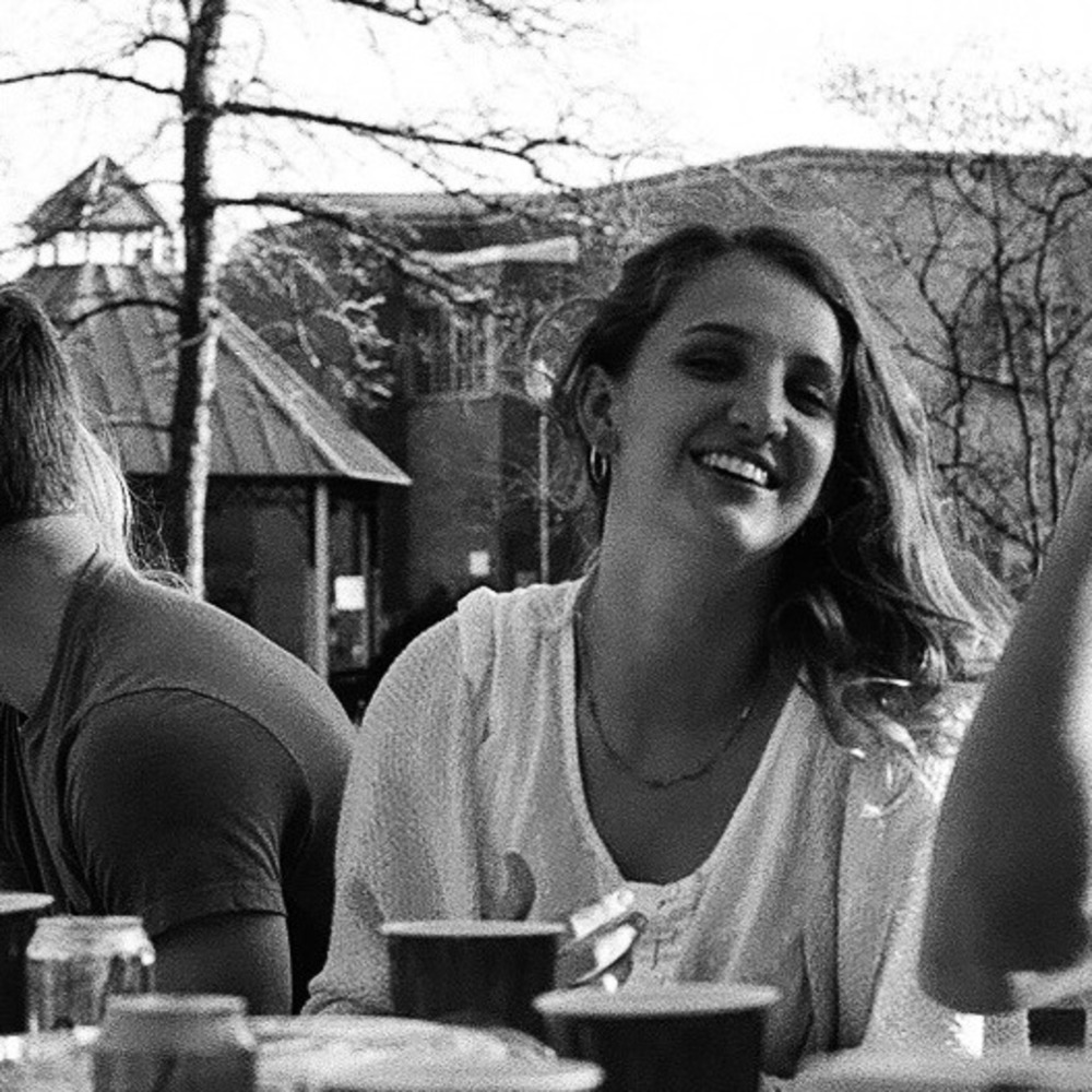 Meet your Posher, Katie